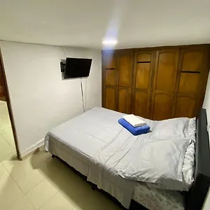 Apartamento Acogedor Apartamento Barrio, Envigado